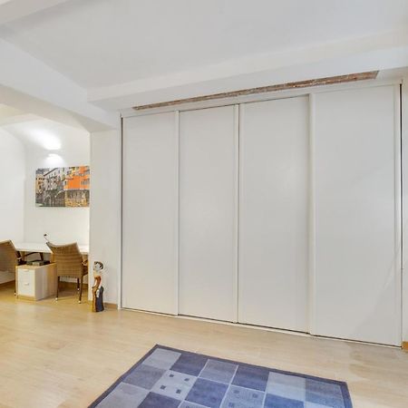 Oltrarno Bright Apartment Con Patio Privato フィレンツェ エクステリア 写真